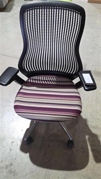 ReGeneration by Knoll Flex Back Net Task Chair - Baxter Wildberry