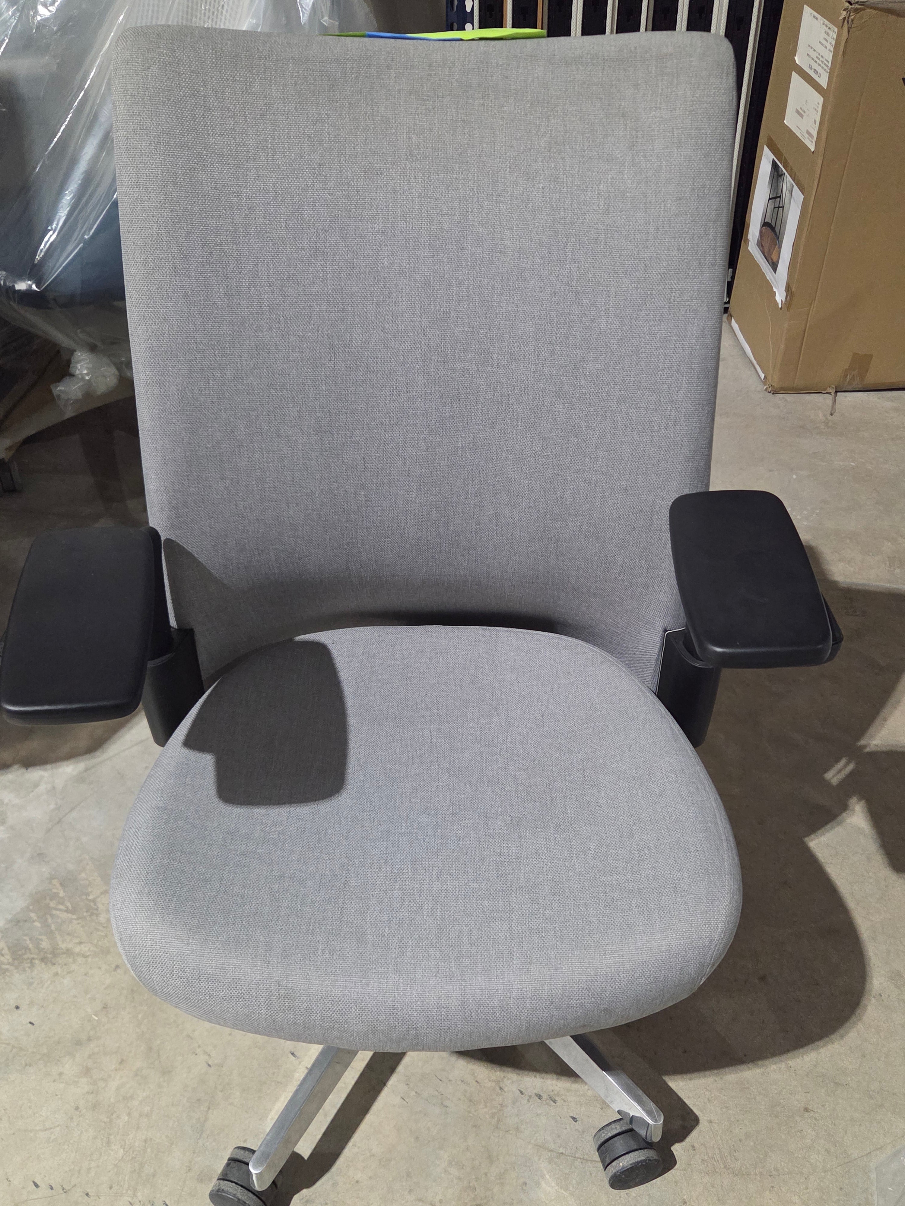 Knoll Remix Work Chair - Light Grey
