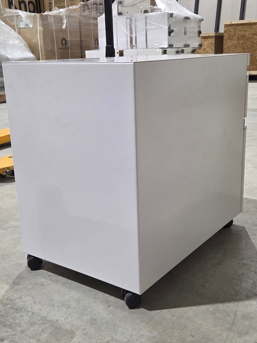 Knoll  Mobile Pedestal - White