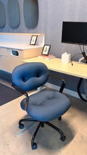 Morrison Hannah Task Armchair