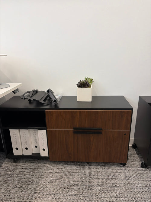 Anchor Credenza, Cluster C - HLC