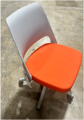 Knoll Ollo Chair, plastic back, armless, 5-star plastic base, standard cylinder, hard casters (Knoll CODE CT0047)