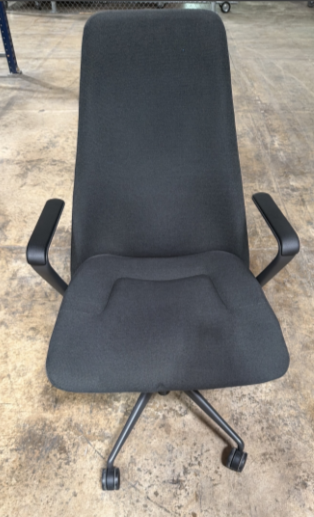 Geiger Taper Chair, black