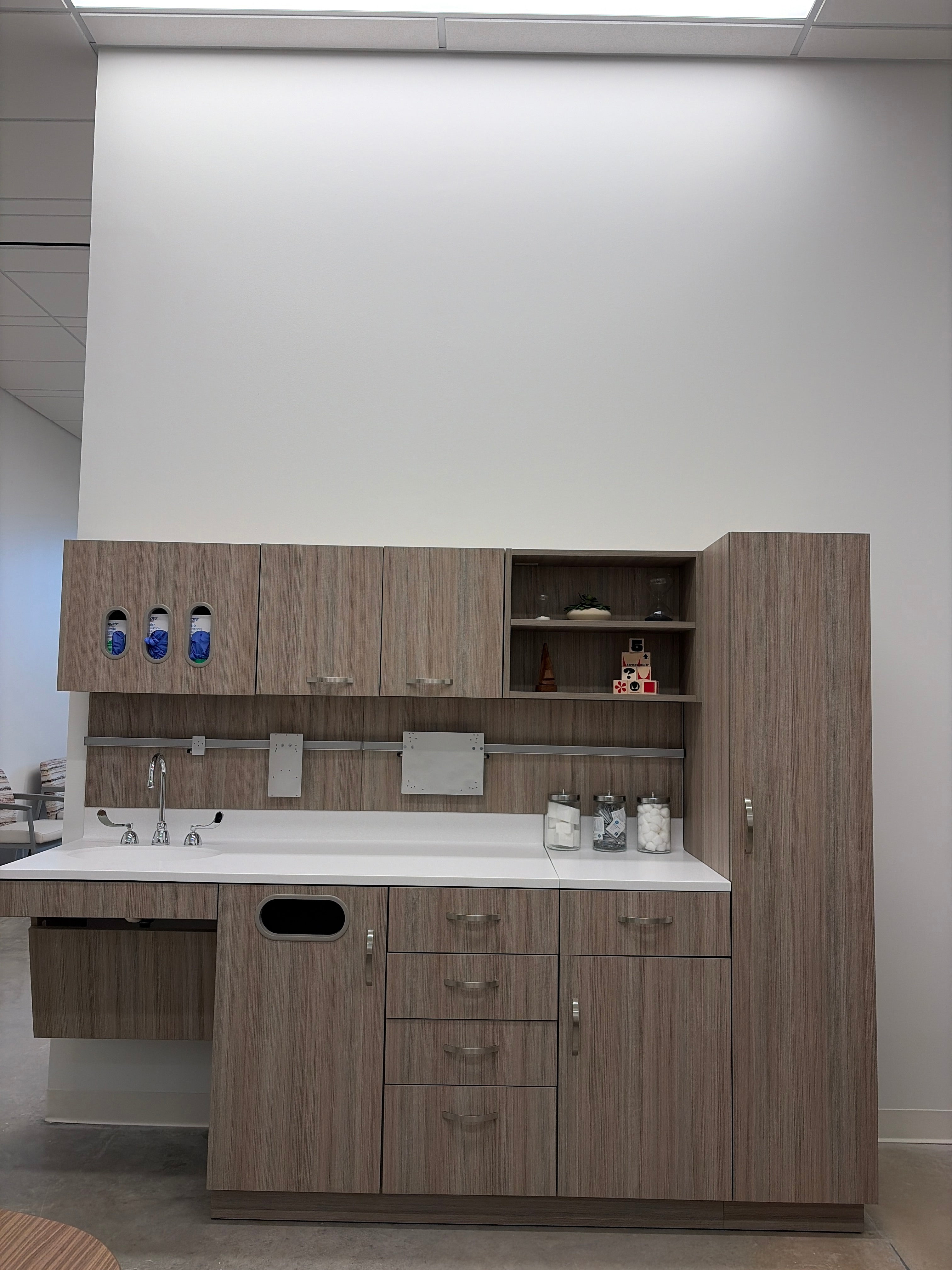 Compass Cabinets, Office 106 (Exam)