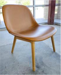 Lounge Chair/Wood Base, Leather in Refine Color/ Warehouse (US), BASE: Oak (US), REFINE: Cognac (US)