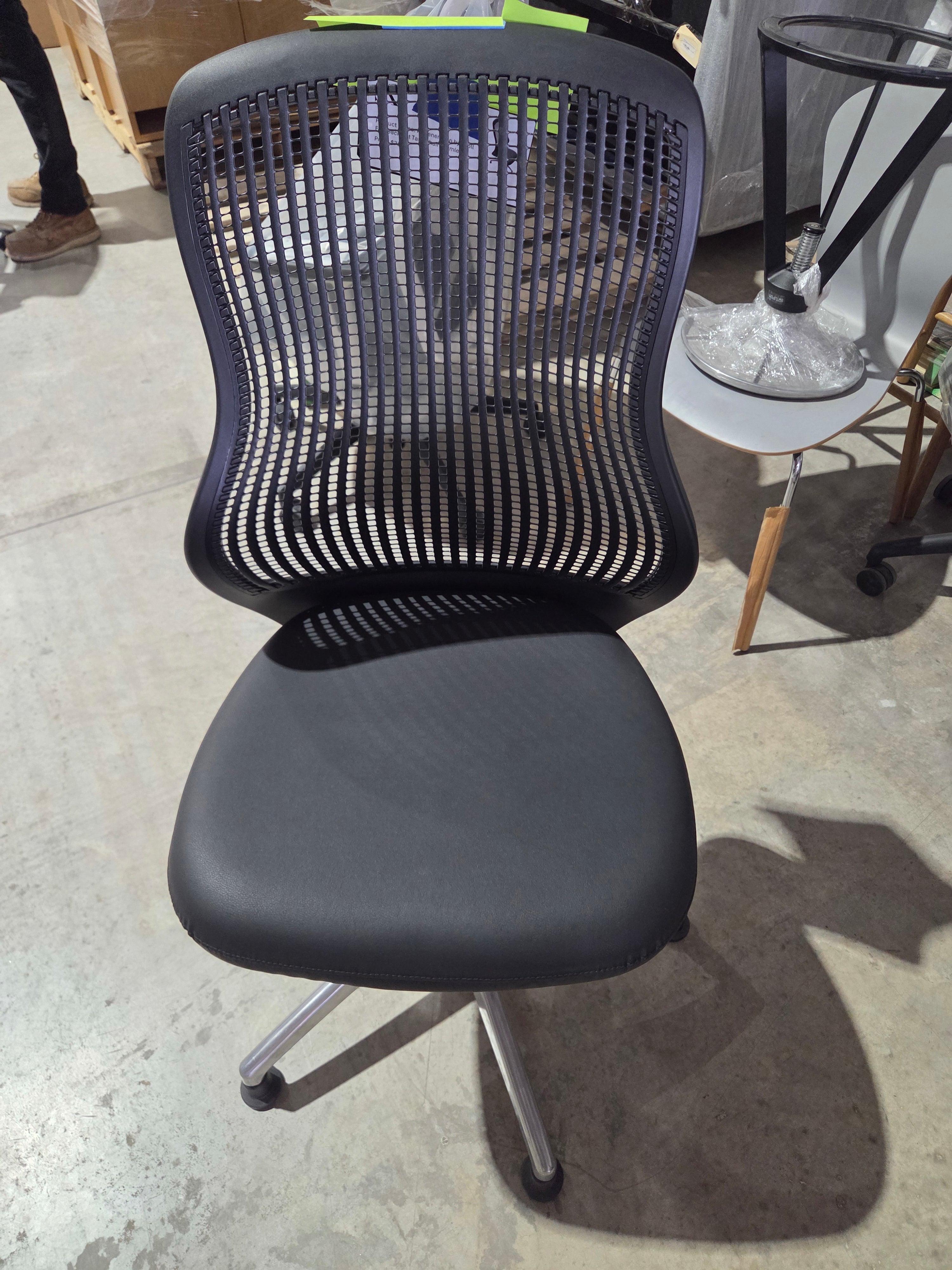 ReGeneration by Knoll Flex Back Net Task Chair - Armless