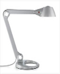 Copeland Light, pivoting flexible taks light for desk and table, Silver