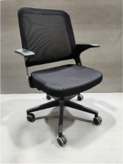 Knoll Ollo Chair, Fixed Arms, 5 Star Plastic Base w-casters/ BACK: ONYX mesh; SEAT: ONYX