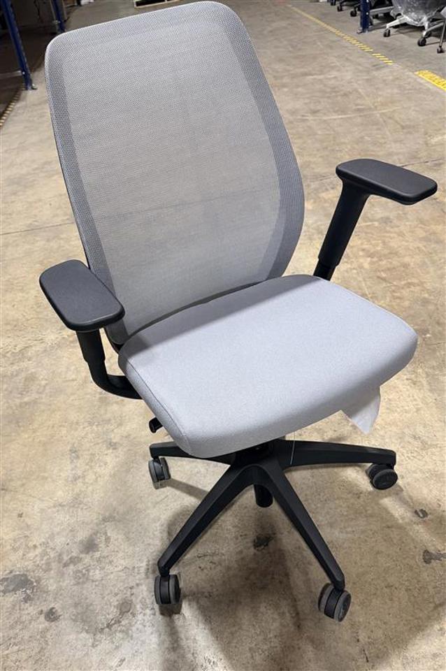 PLI WORK CHAIR HEIGHT ADJ ARMS NO FC - FROST - WLST