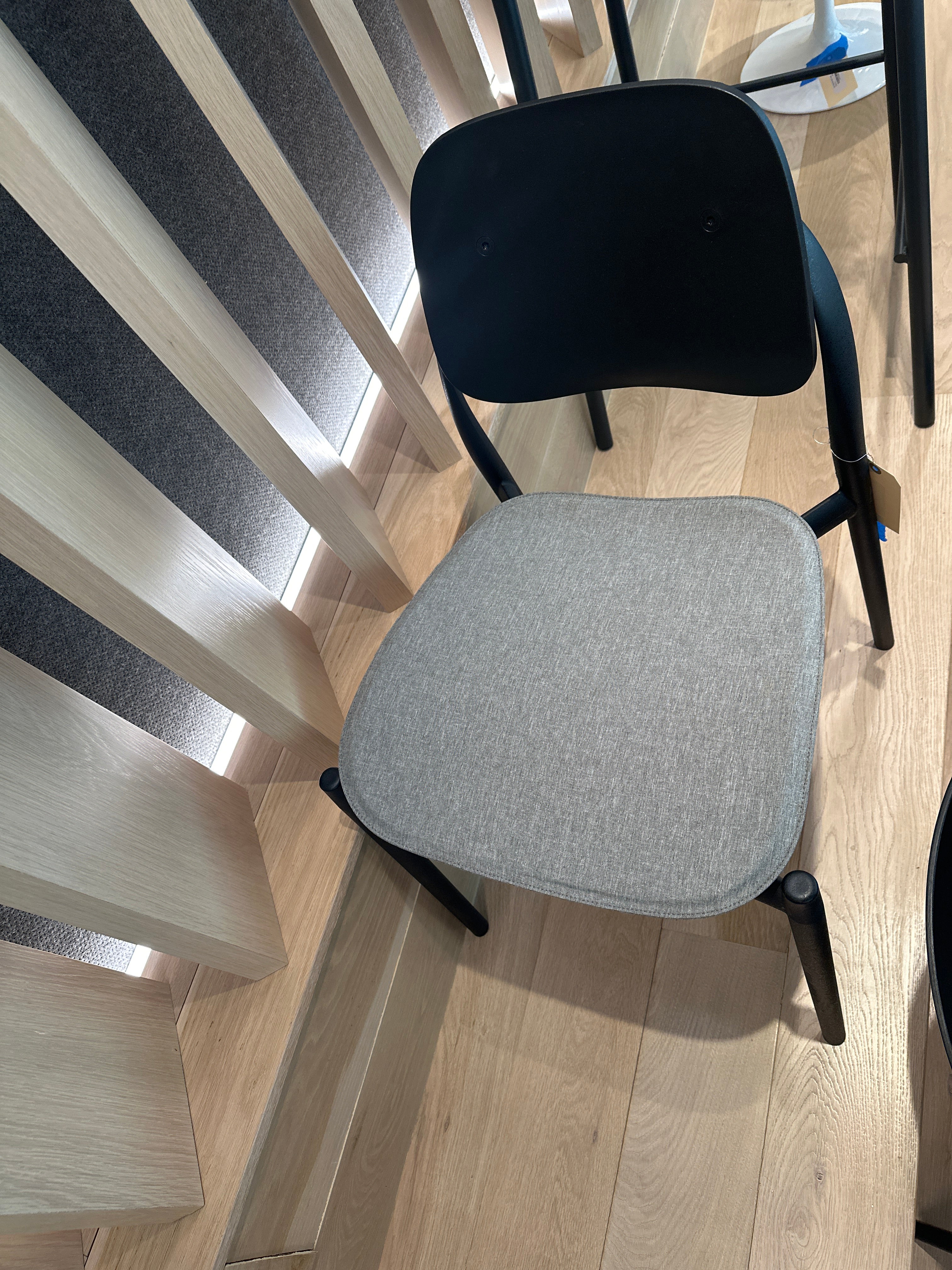 Iquo Stacking Armless Chair, upholstered seat