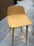 Nerd Stool: Oak finish - MEETING 107